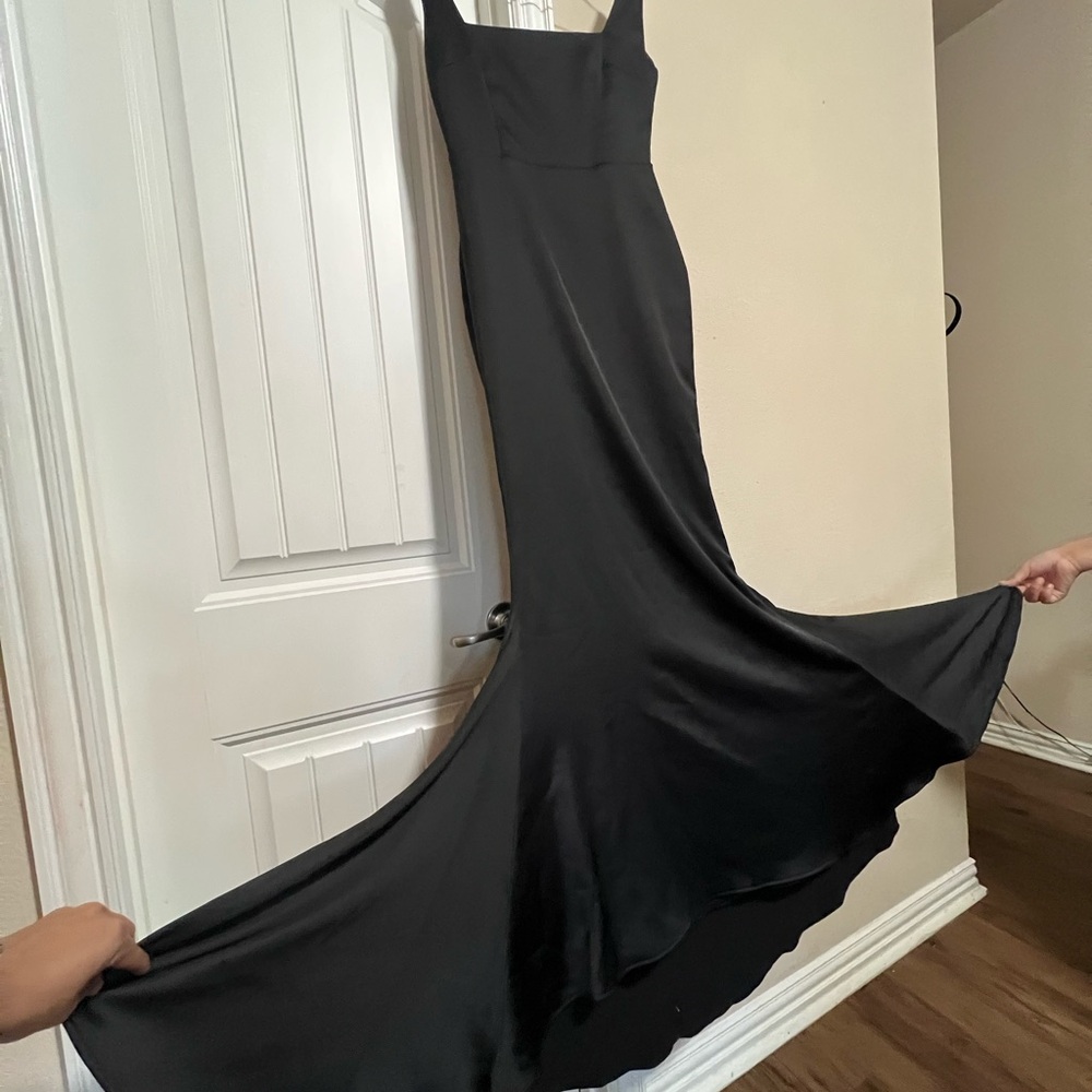 Black Sleeveless Square Neck Maxi Gown